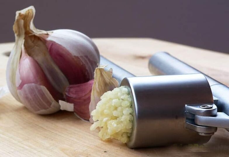 Garlic and onion of parasites